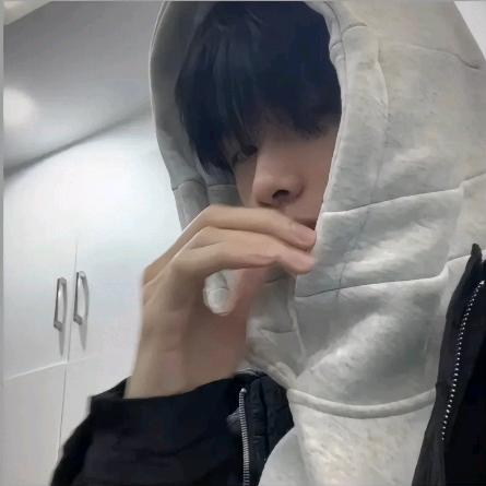 凌晨的告白