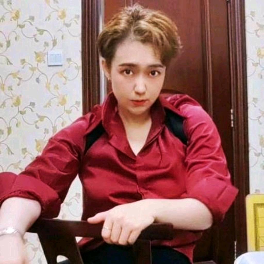 小白猫Olivia🐱🌹