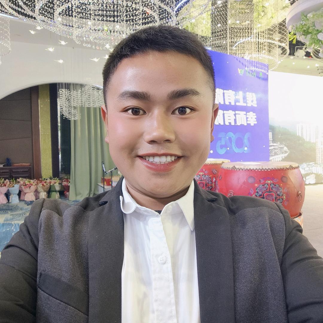 陈潇