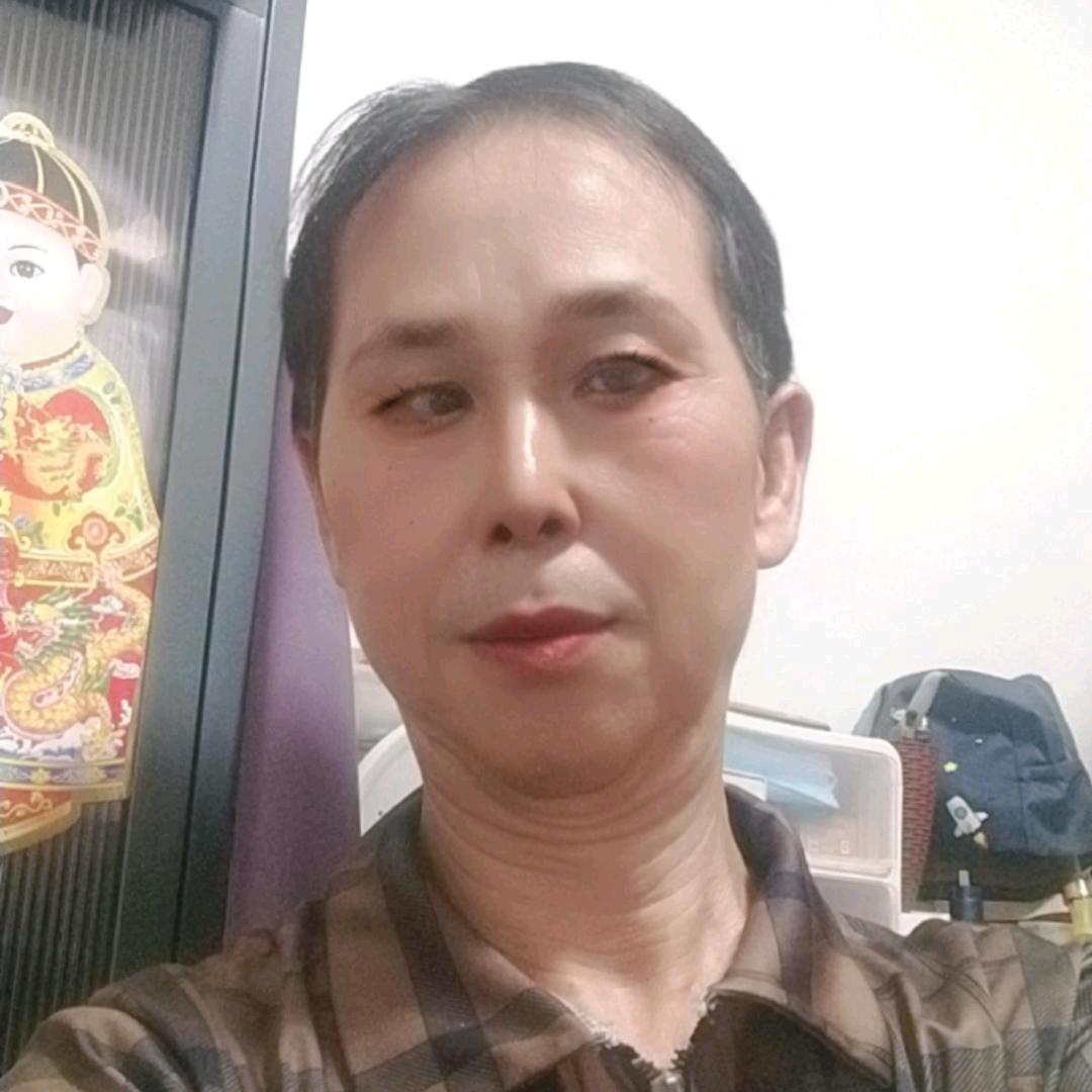 小米哥，爱美人