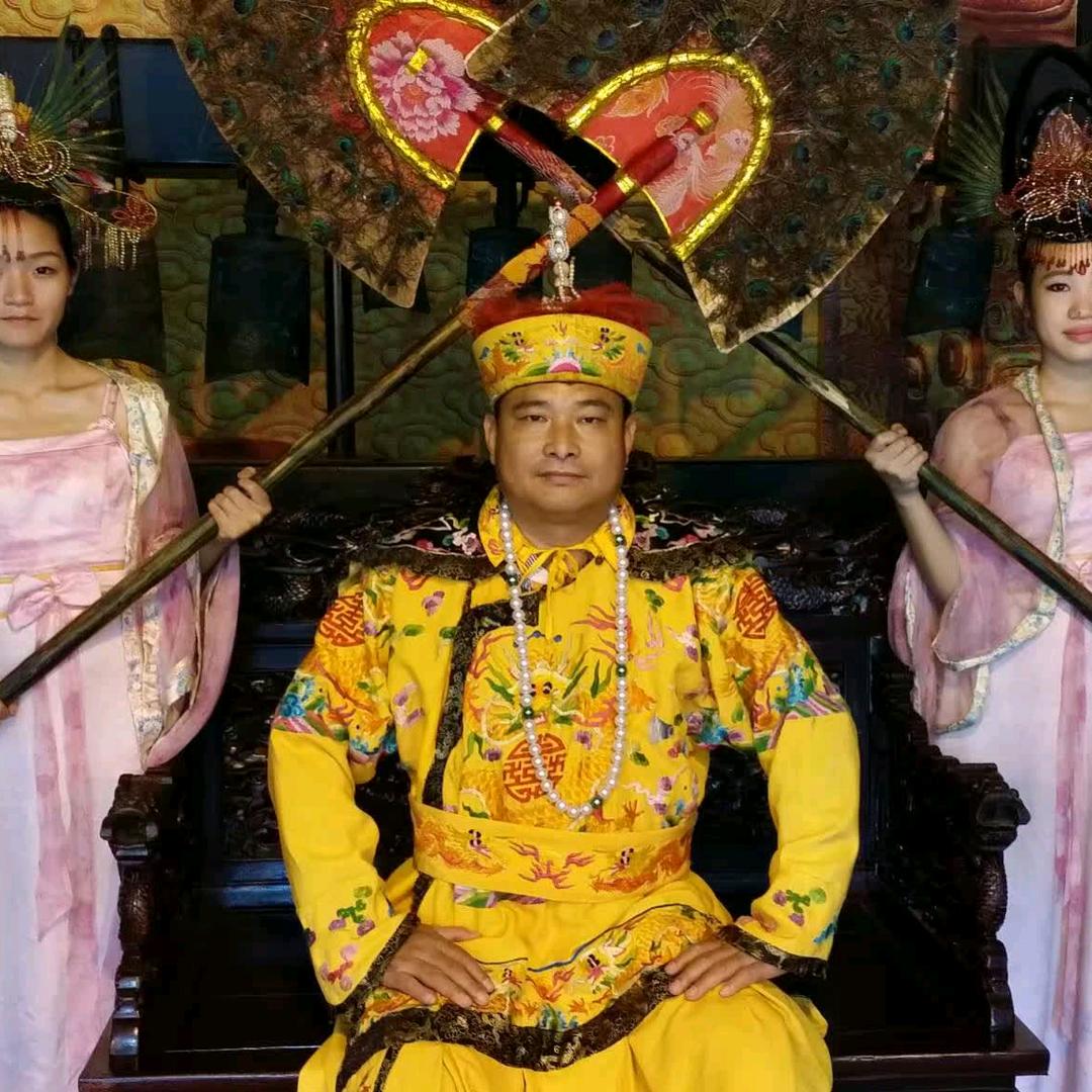 冻杰陈霜