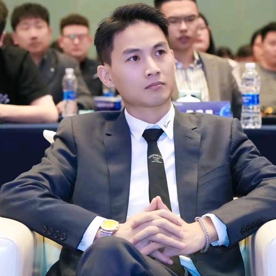 追光者