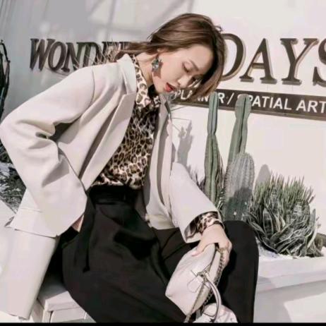 时尚穿搭～熙薇sivi