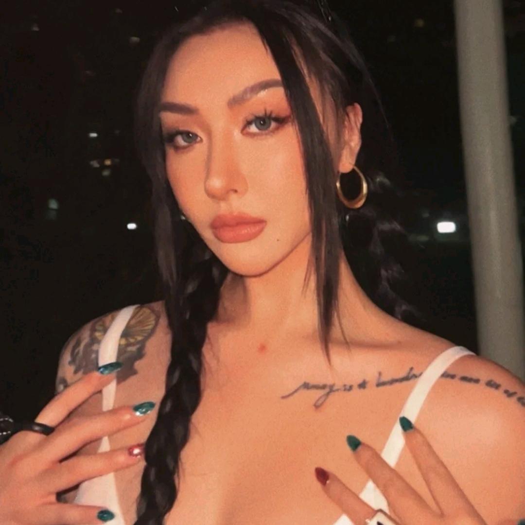王萌
