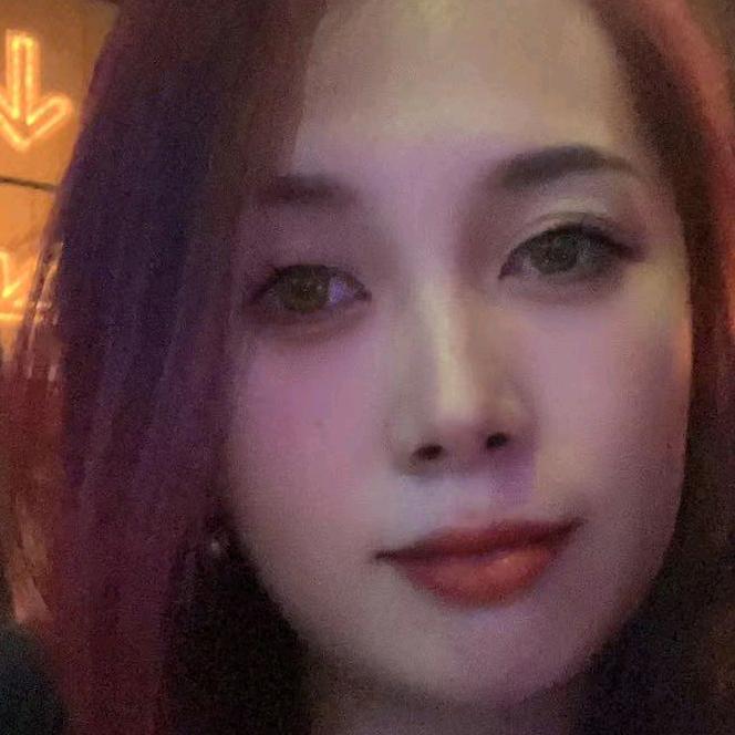 @仫佬族小辣椒潘秀丽