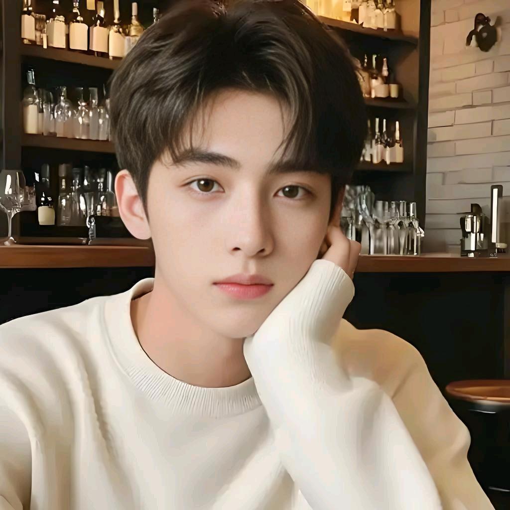 我若执笔写遗憾，写尽半生是沧桑