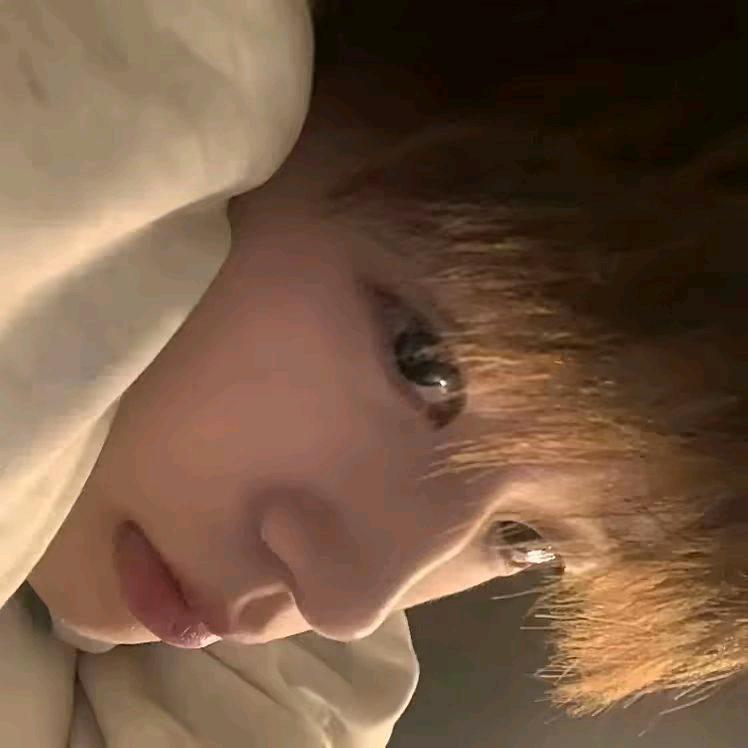 周b