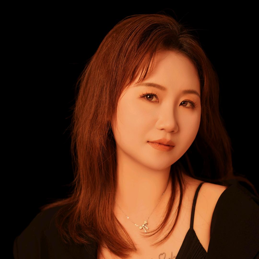 婷