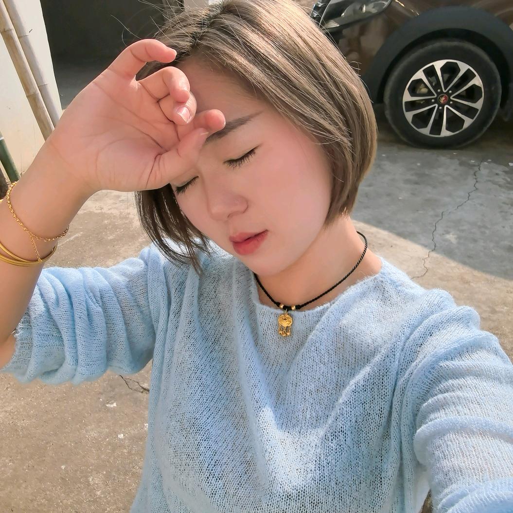 小邓子💋黛维依美容店