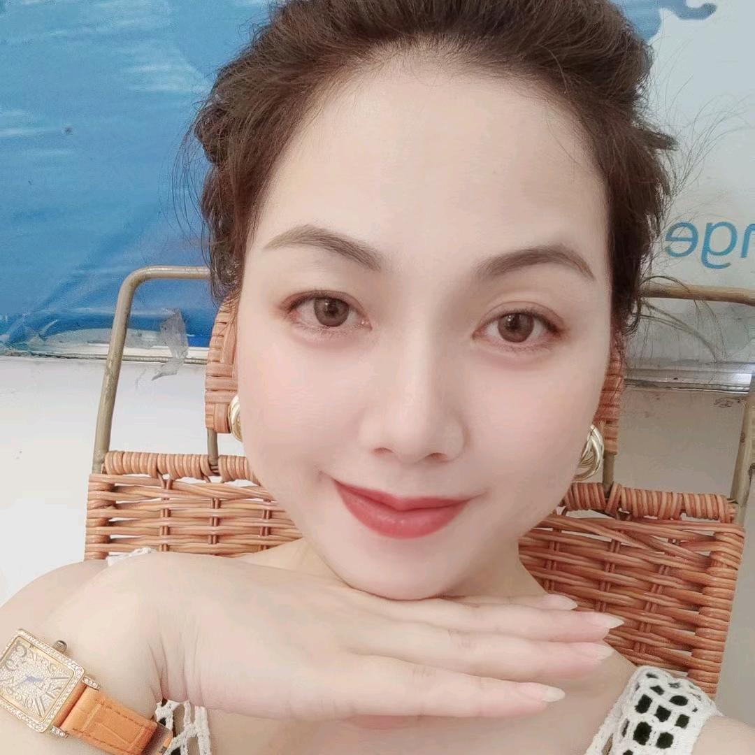 彭小姐