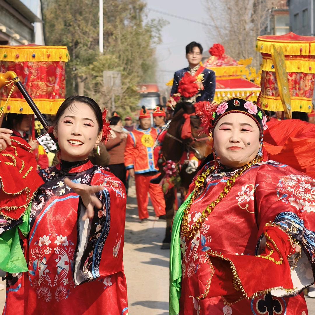 山东小刘花轿迎亲艺术团