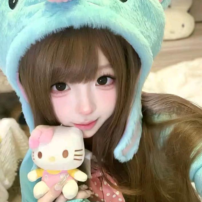 别吵我睡觉 ˘ᶻᶻᶻ˘