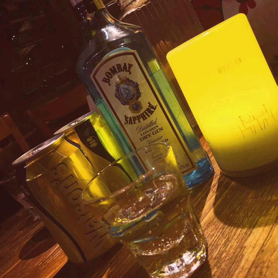 小数点电子商务客服小雪