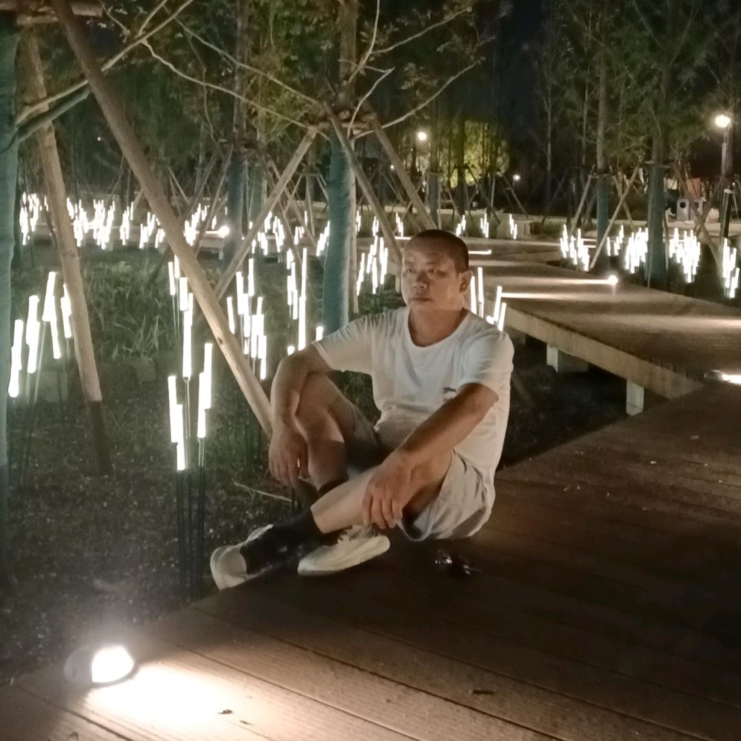 韦总
