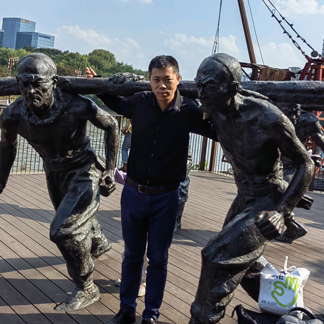 做自己喜欢的老袁