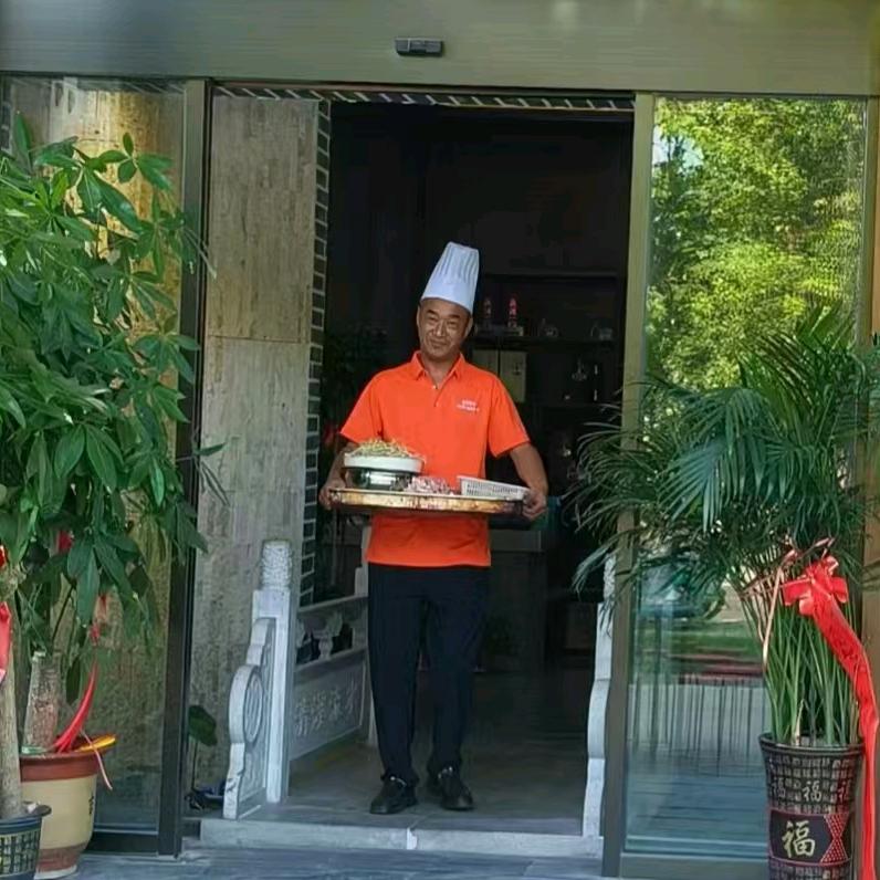 李先生
