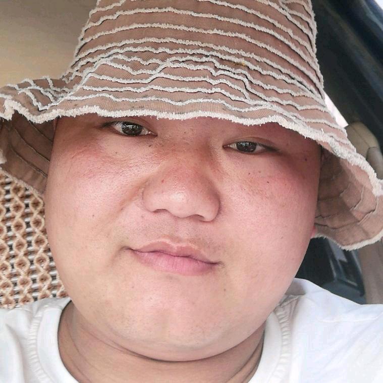 $陈(@、、、、、