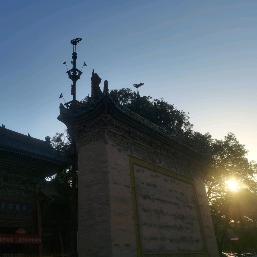 远望沉思