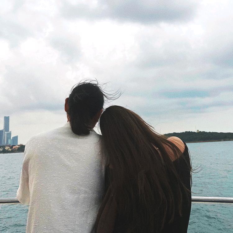 O游乐场的猫🌞