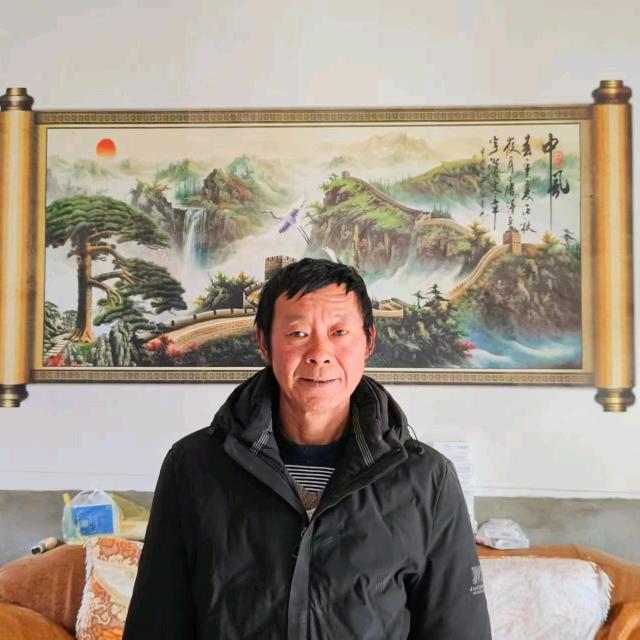 谢朝富