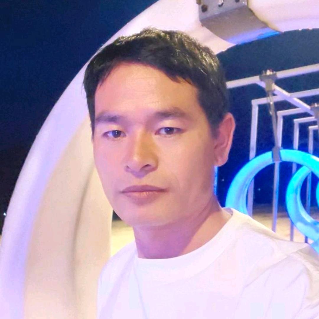 单亲爸爸🍀🌷🌴