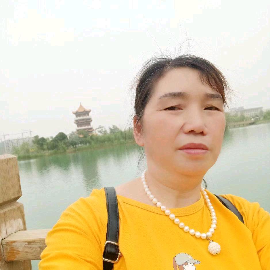 邓姐苜播，