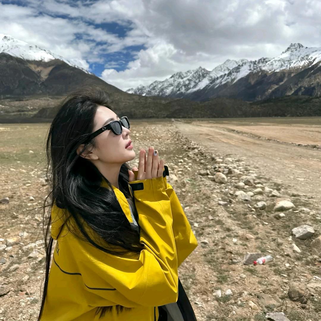 💙 眉目不知秋