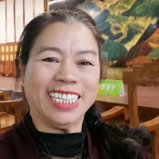 共同成长，完美生活芳云