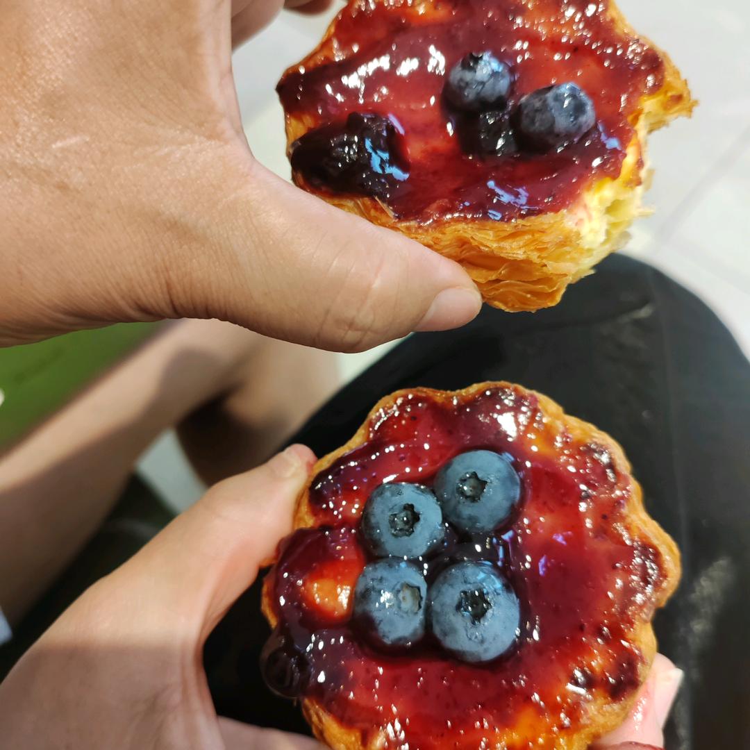 情一动，心就痛