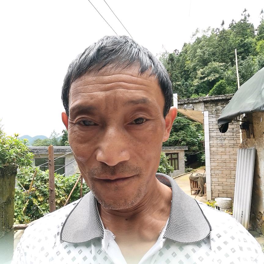 郁成权
