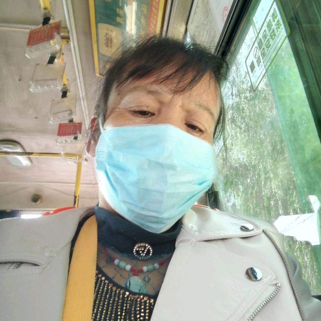 高小芳