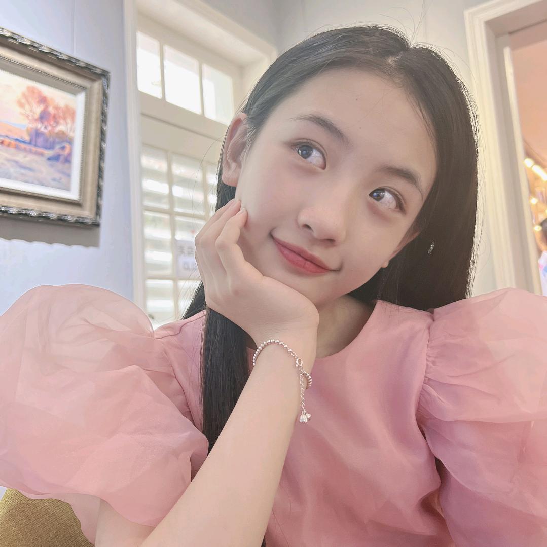 她爸