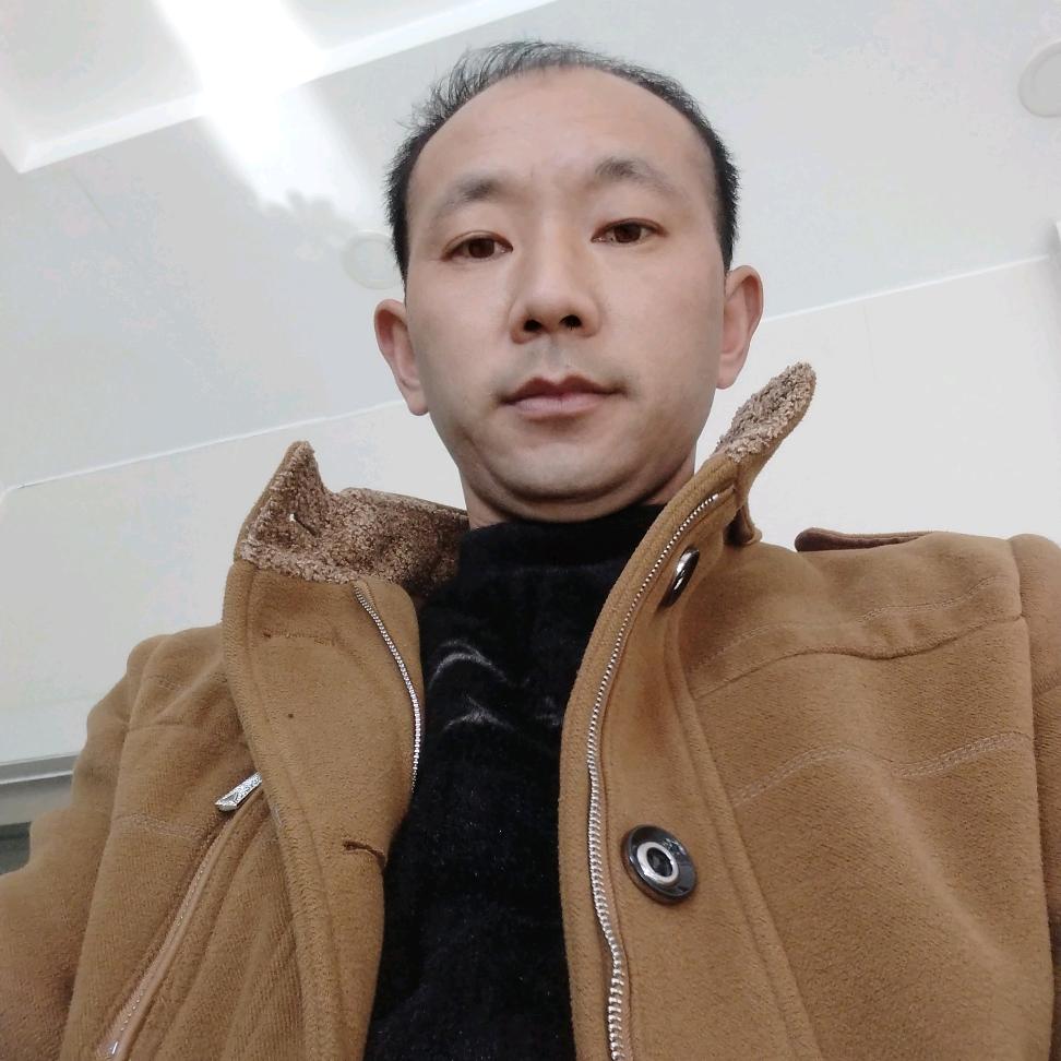 向东林。