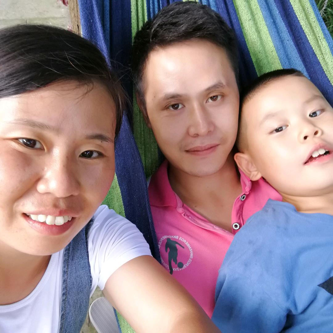 欢欢家和万事兴