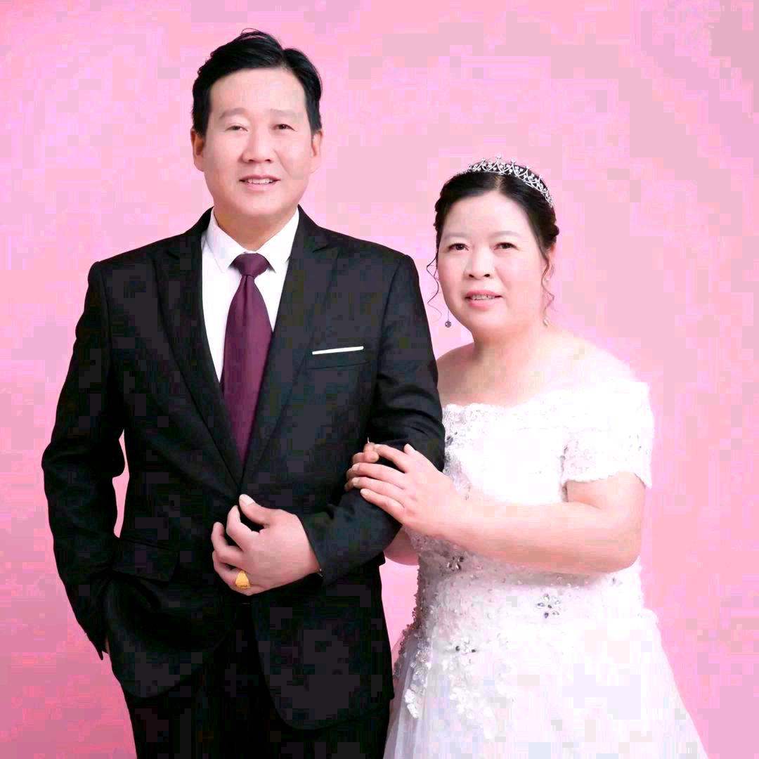 🌺勤劳的外婆 🌺 （69年的鸡🐔）