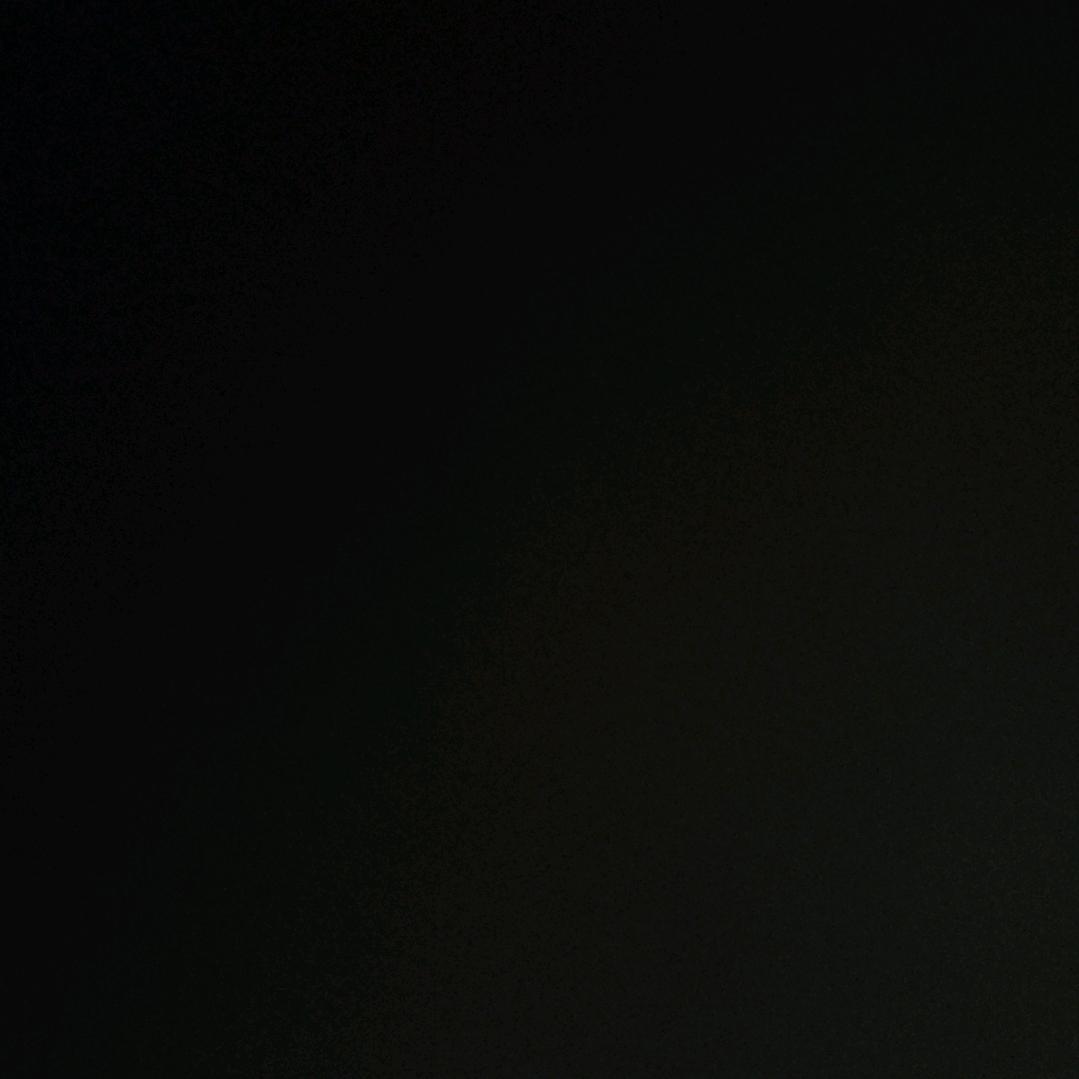周默