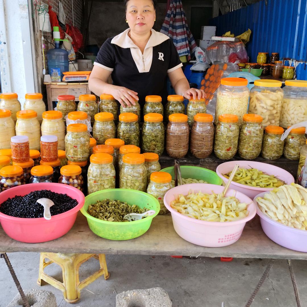 东平十六姐 芋苗 瓜皮 各种咸菜