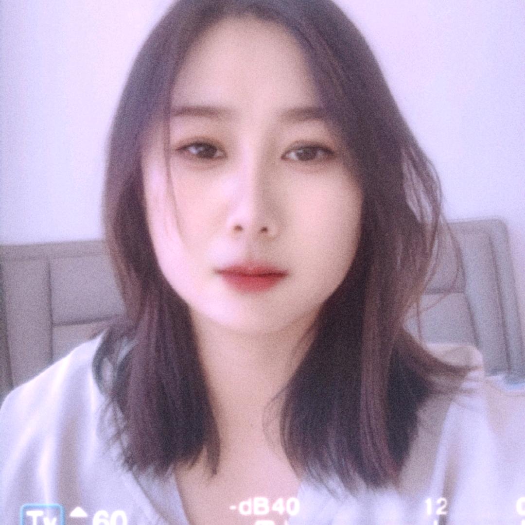 @月