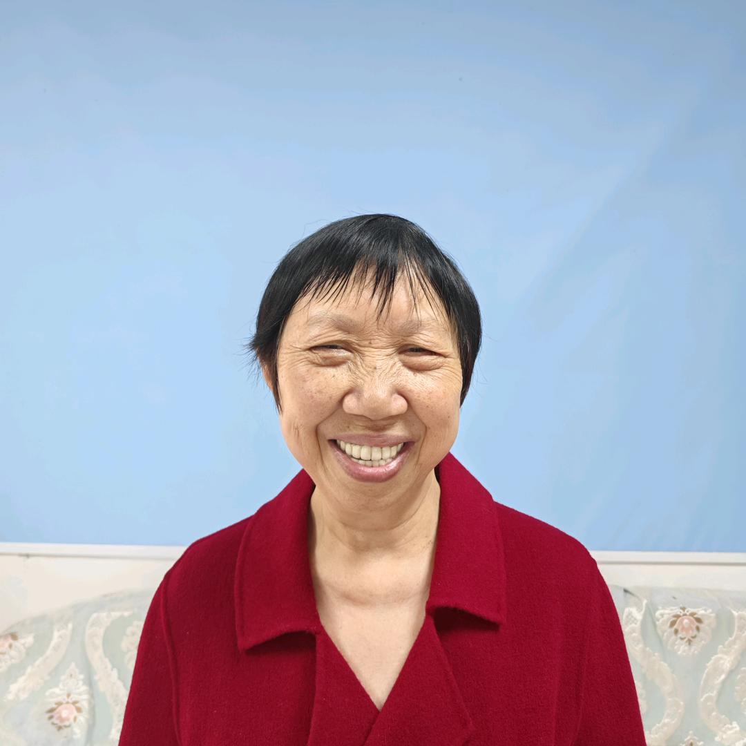 开心姐晚上8点18分首播