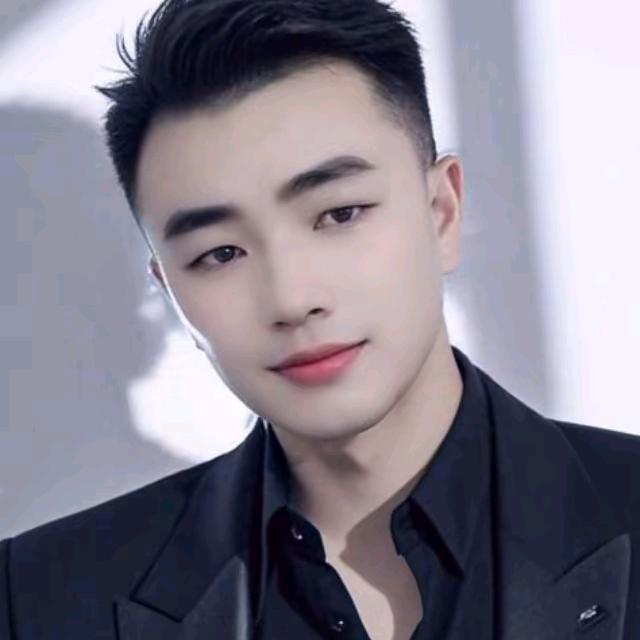 人生如梦，梦如人生。