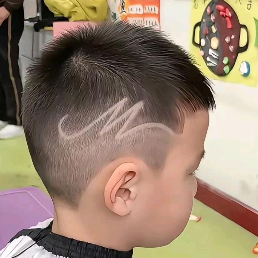 童发精灵儿童理发店（顺达路77号）