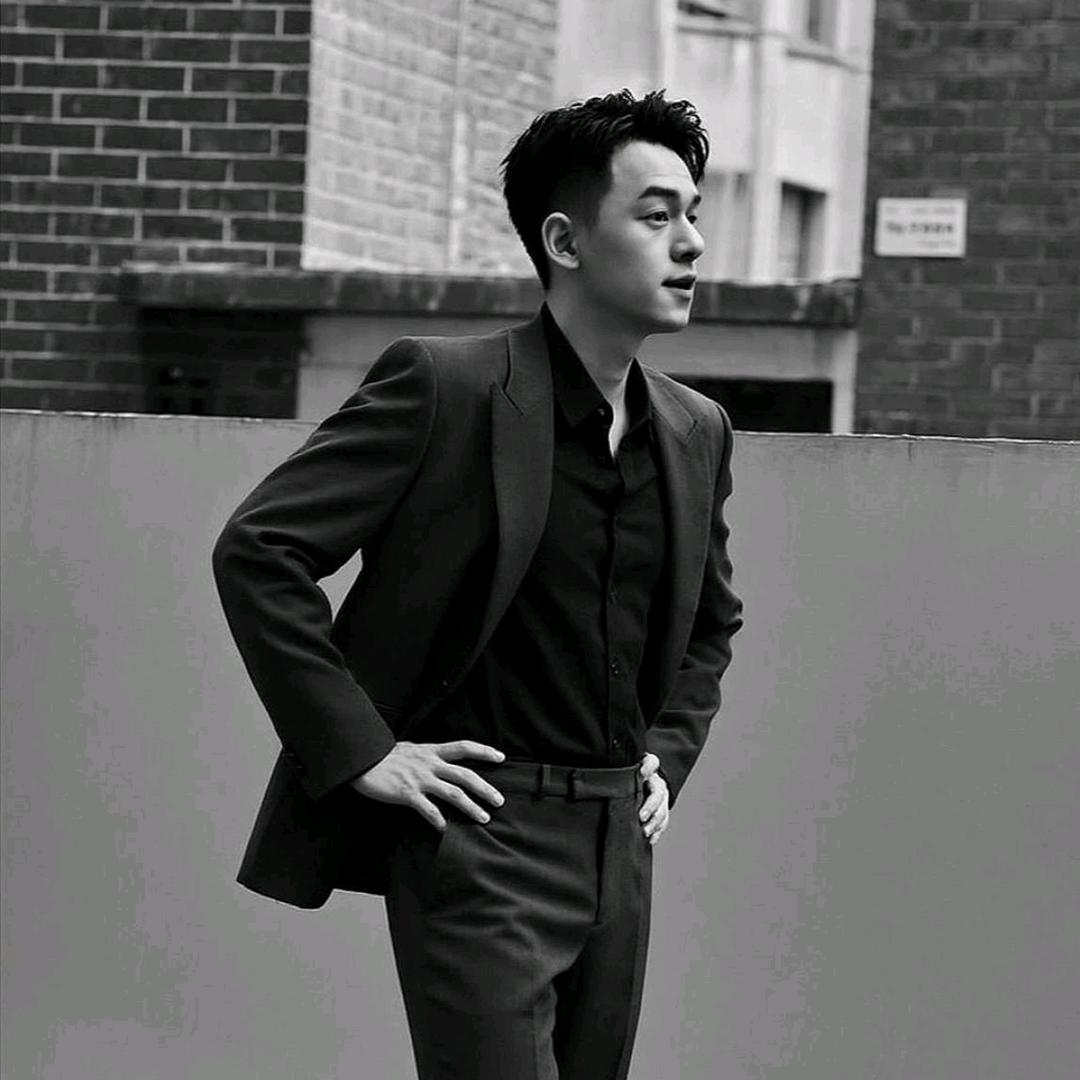 开元照明，奈斯口腔.三石兄