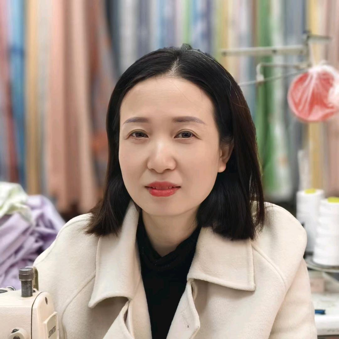 小闹钟床上用品