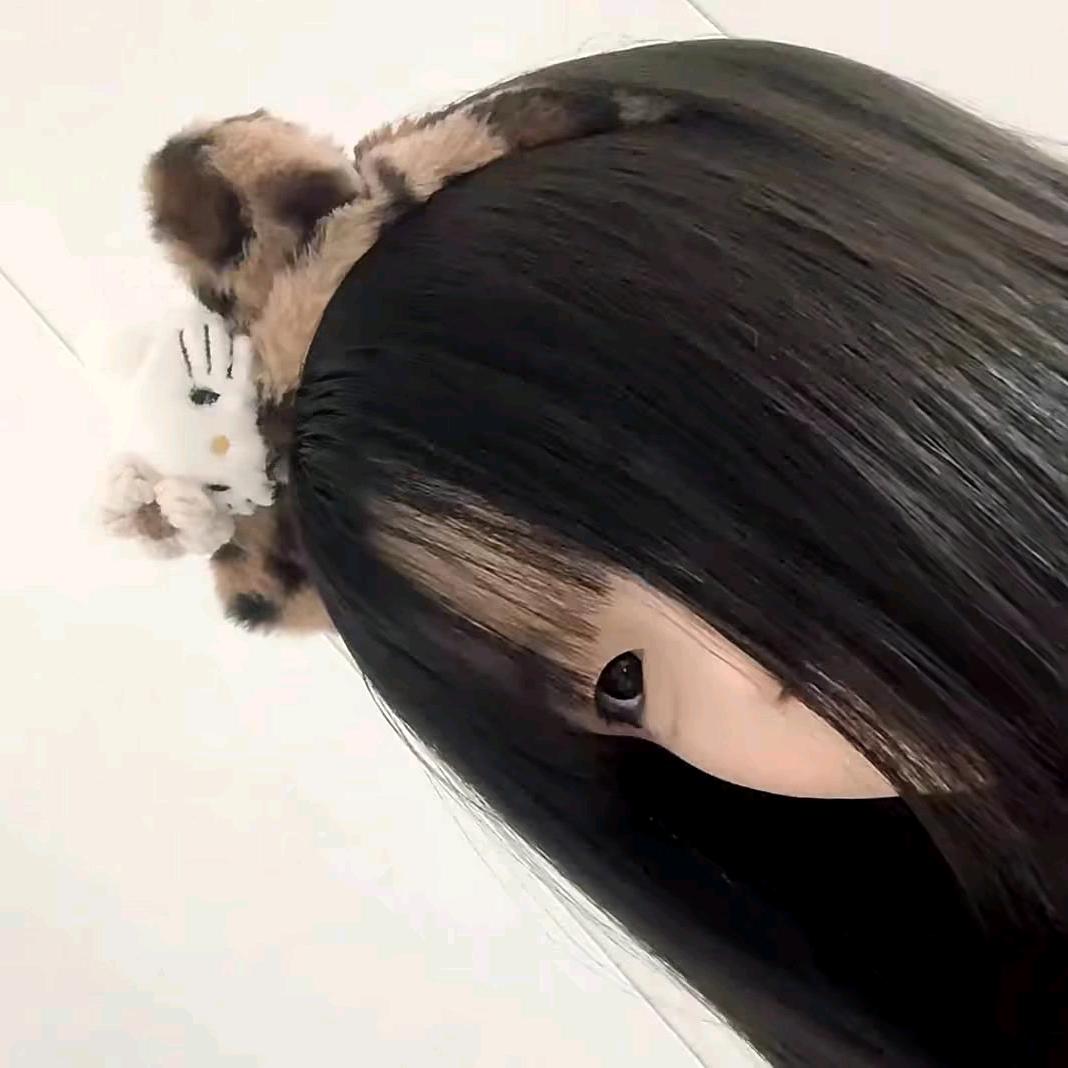 红果的气质女人头像