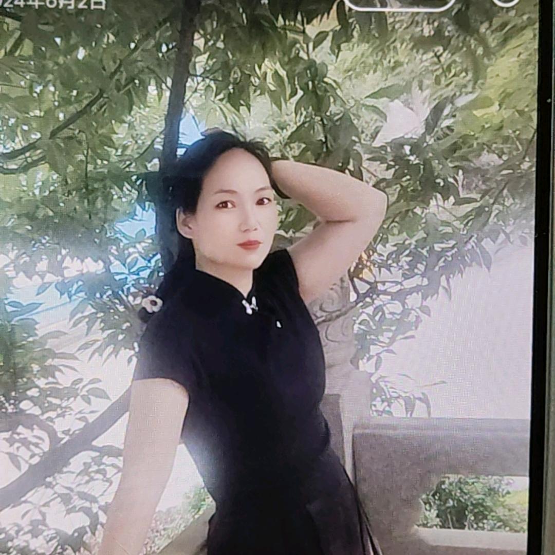小鑫姐姐
