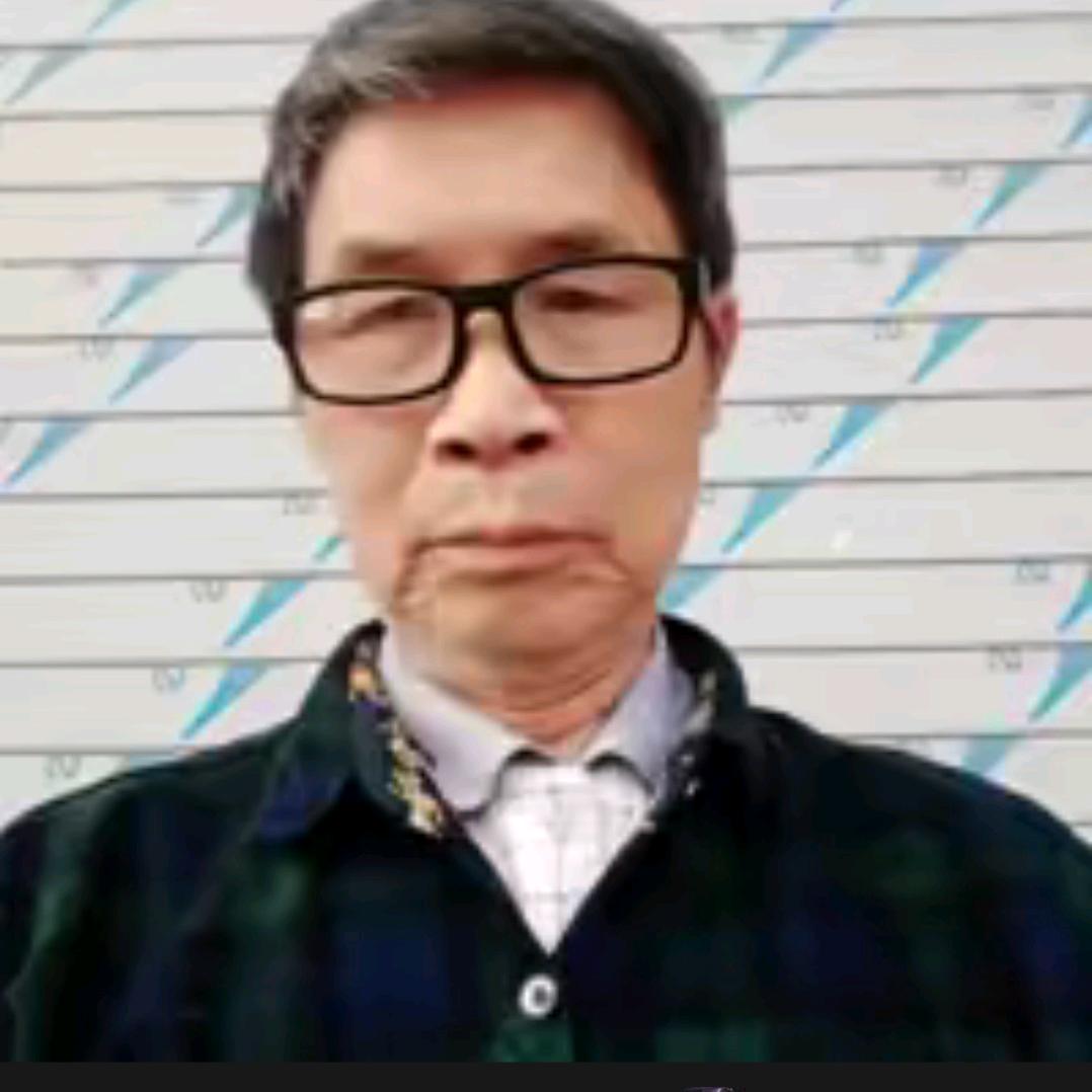 周富年