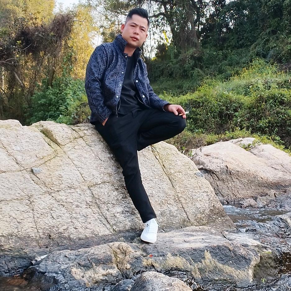 🥀 ᭄淡然ꦿ໌ᮨ💕一笑꧔ꦿ᭄: