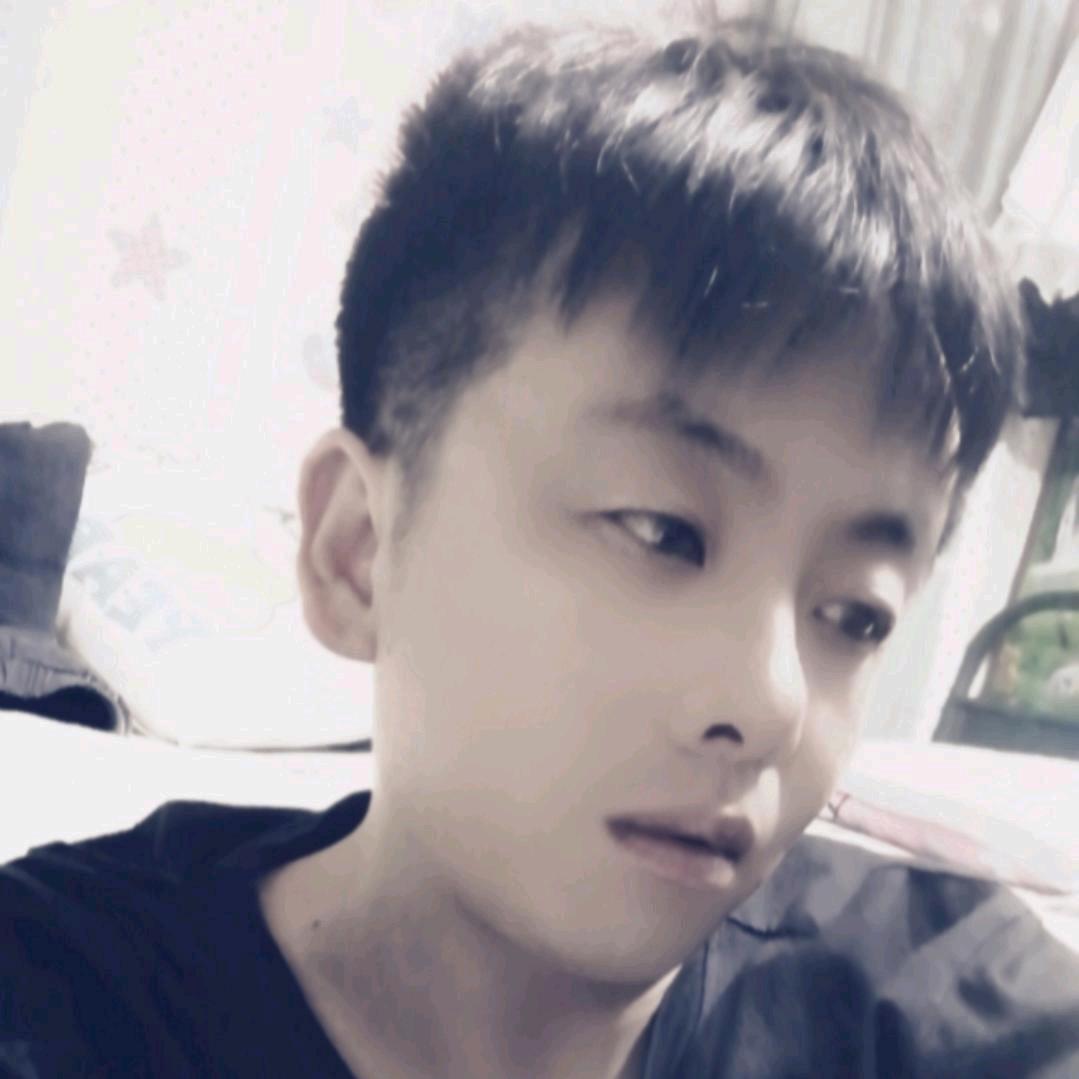 x ✨  小四哥哥  ✨g