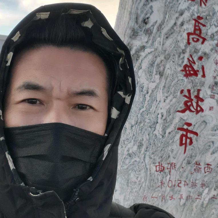 70后老朱独走西藏