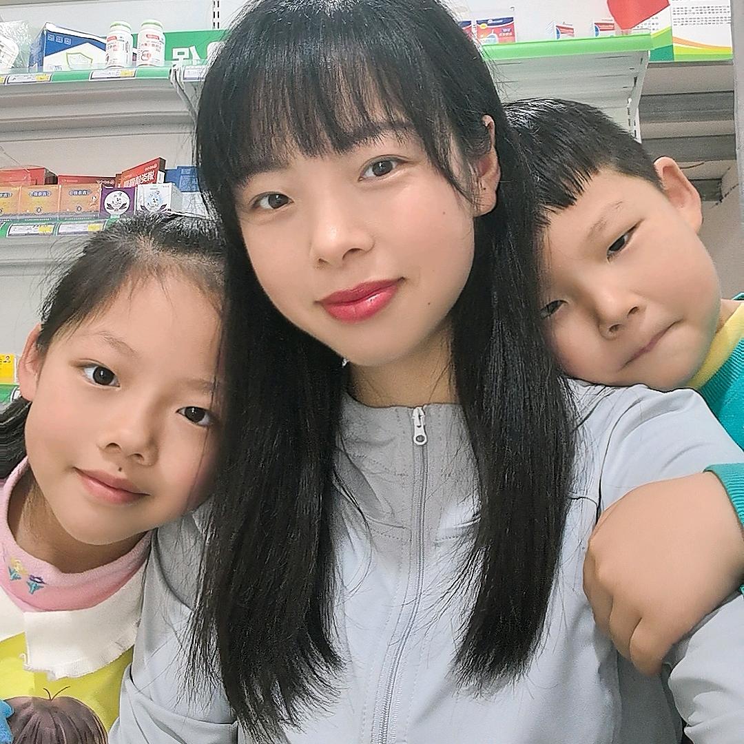 林敏晨（小敏姐）